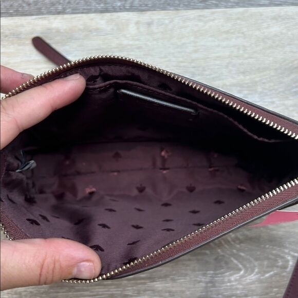 1493 NWT Kate Spade burgundy glitter crossbody - Picture 4 of 12